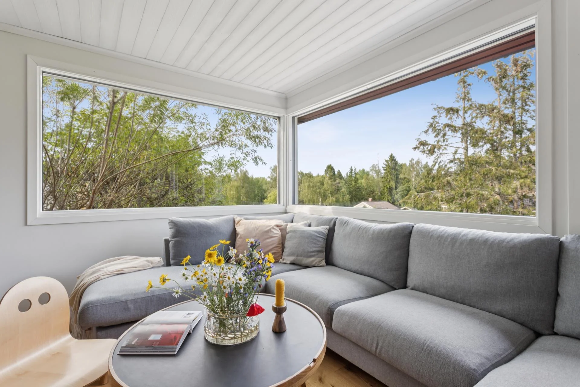 Välrenoverat med högt och fint läge i idylliska kvarter