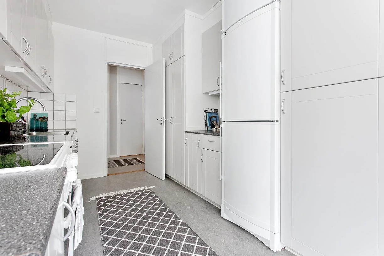 Fräsch och bra planerad fyra med inglasad balkong