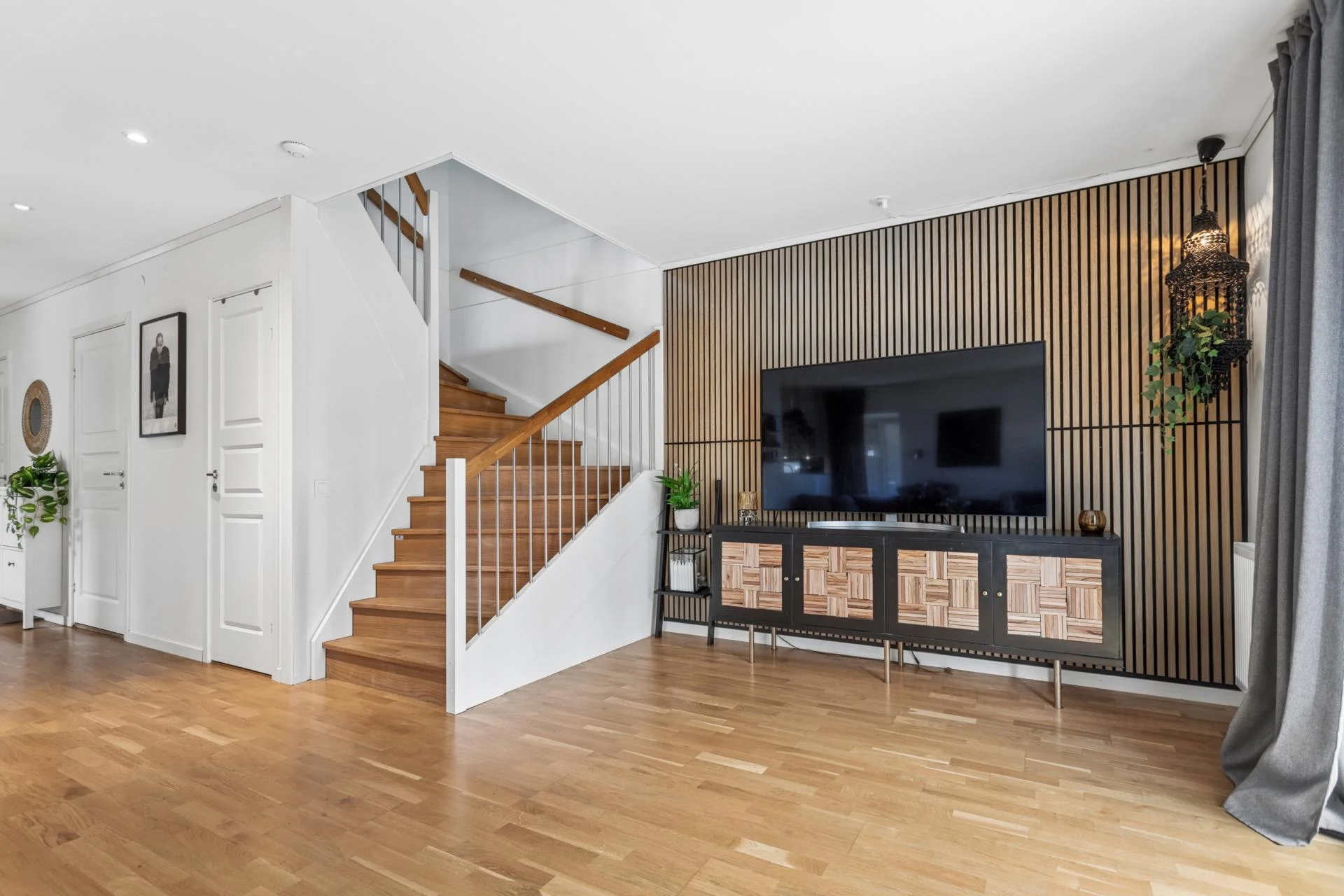 Tilltalande bostadsrättsparhus i lummiga kvarter med flexibel planlösning