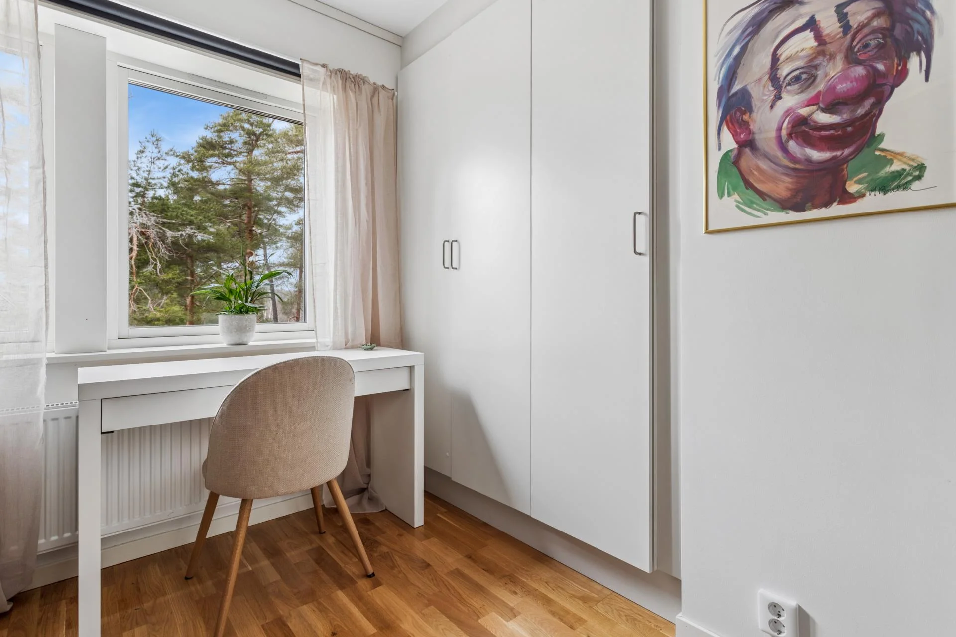 Tilltalande bostadsrättsparhus i lummiga kvarter med flexibel planlösning