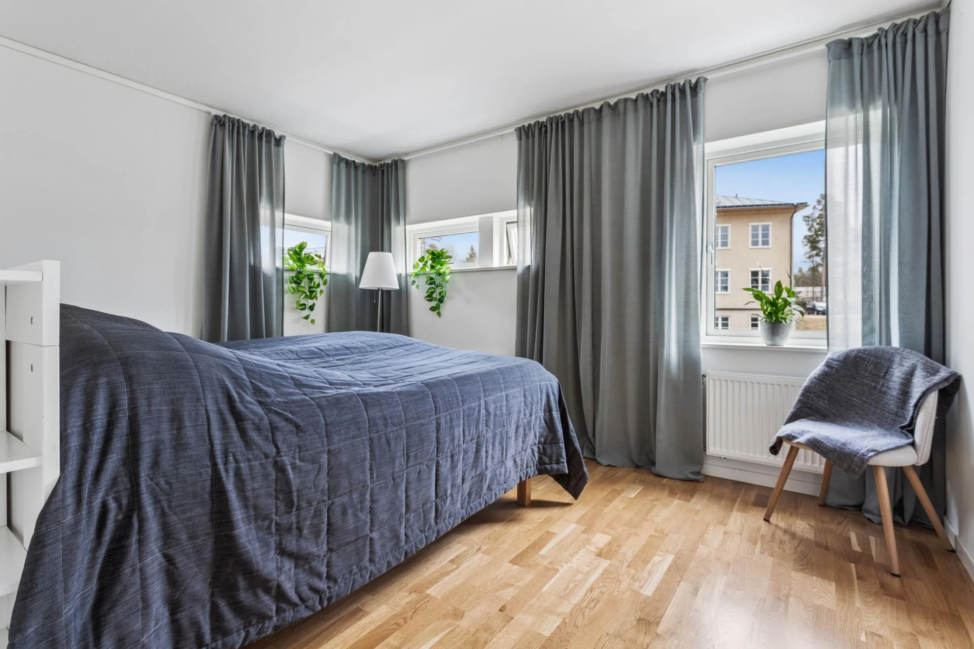 Tilltalande bostadsrättsparhus i lummiga kvarter med flexibel planlösning