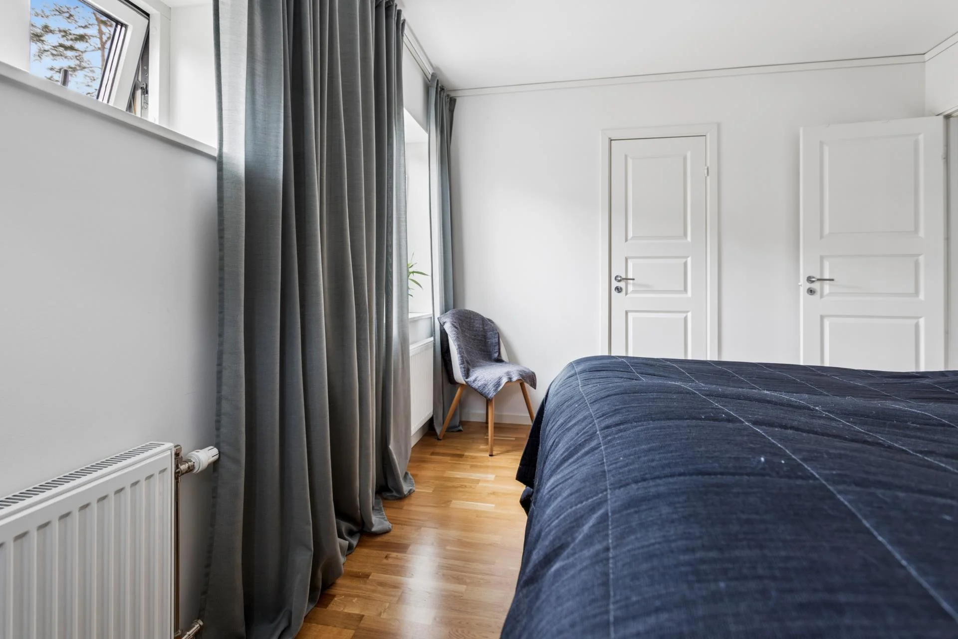 Tilltalande bostadsrättsparhus i lummiga kvarter med flexibel planlösning