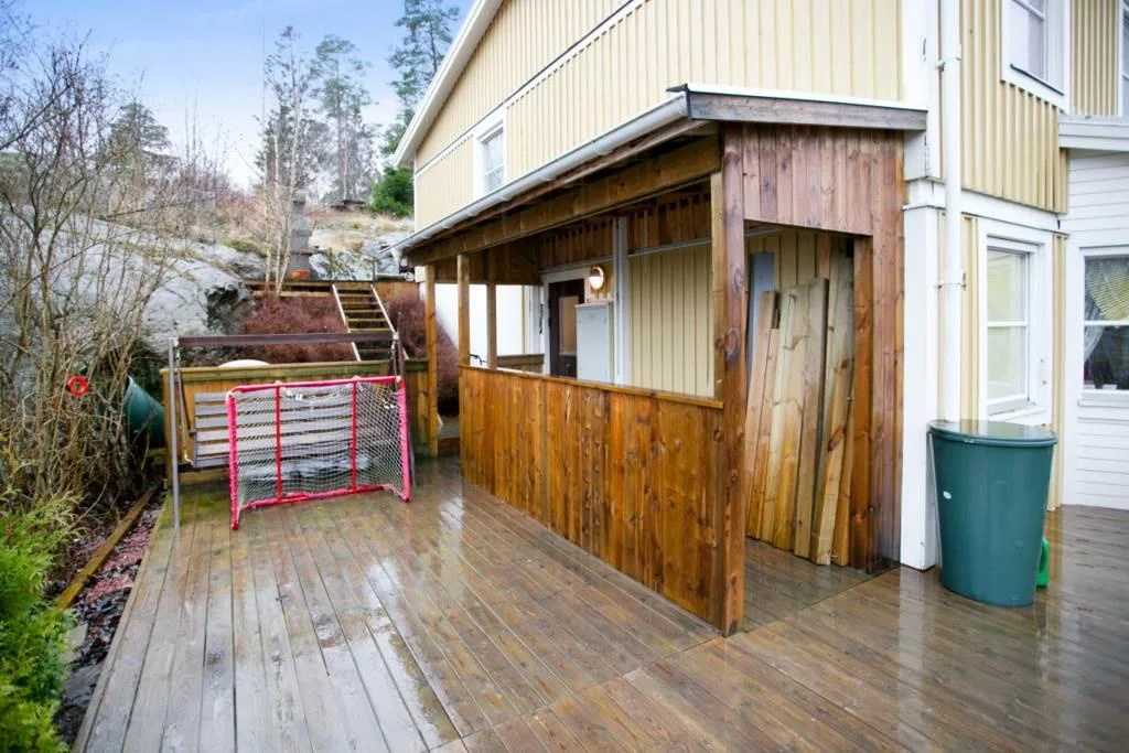 Fräscht bostadsrättsradhus om totalt 108,5 m² med bra hörnläge